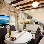 Casa de hóspedes And Nona Stella Split