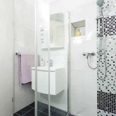 Gæstehus And Nona Stella 3*