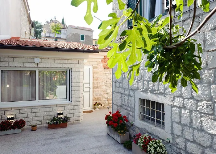 Vendégház And Nona Stella Split